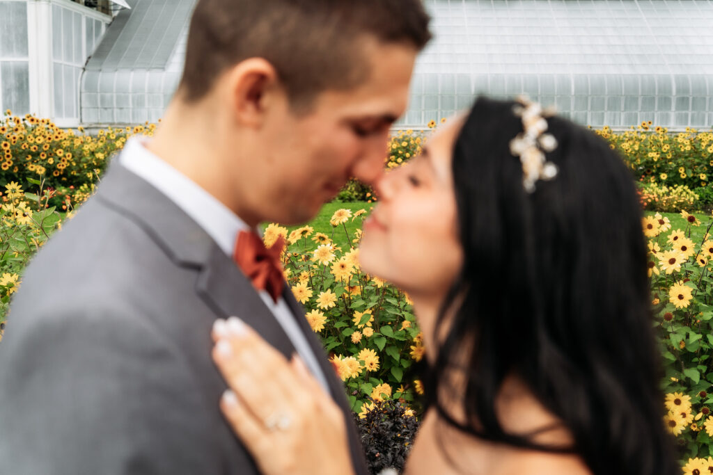 Buffalo NY wedding photographer Rochester NY wedding photographer WNY wedding photographer The Botanical Gardens Buffalo NY