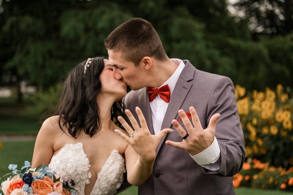 Buffalo NY wedding photographer Rochester NY wedding photographer WNY wedding photographer The Botanical Gardens Buffalo NY