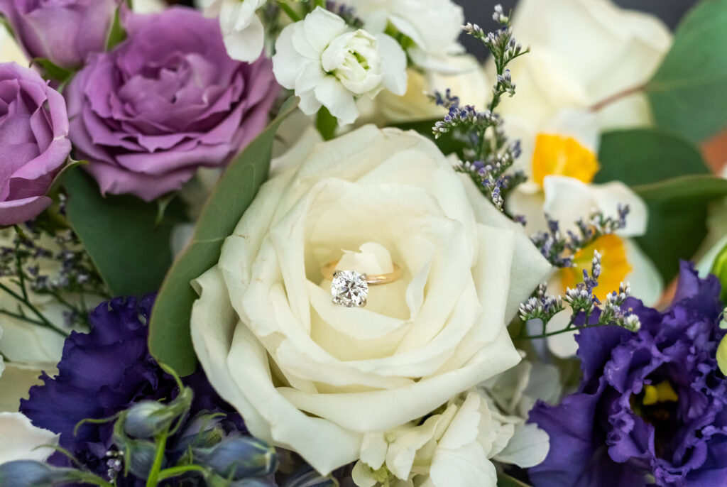 Lewiston NY Wedding Photographer WNY wedding photographer Buffalo NY wedding photographer Buffalo Launch Club Grand Island NY Wedding photographer ( (375)