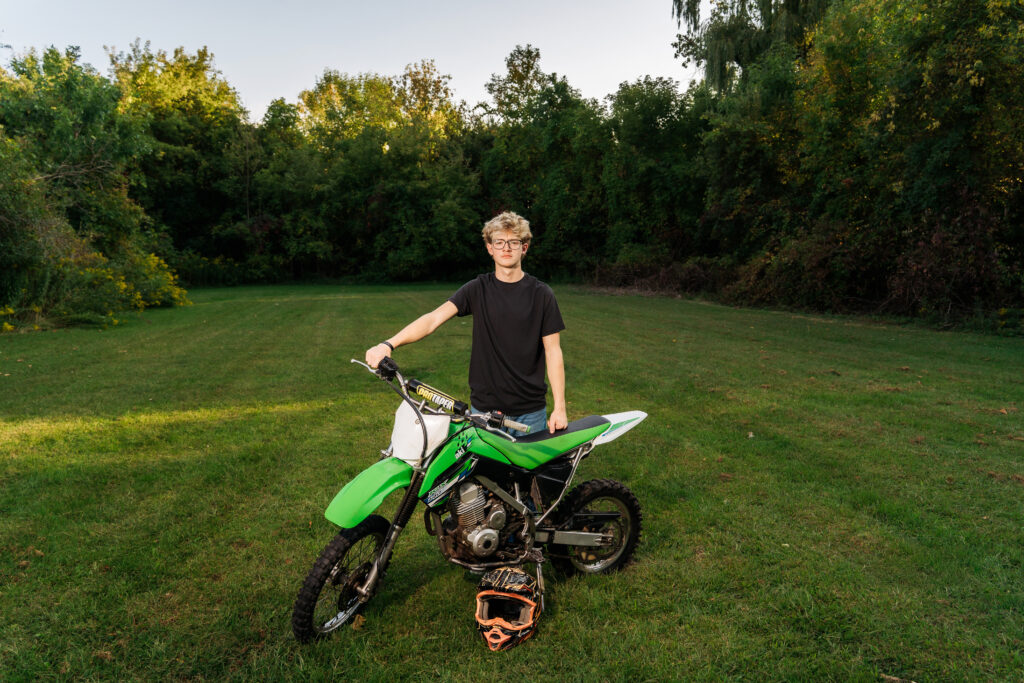 wny senior photographer motocross photographer rochester ny senior photographer buffalo ny photographer newfane ny senior lewiston ny senior wilson ny senior (3)