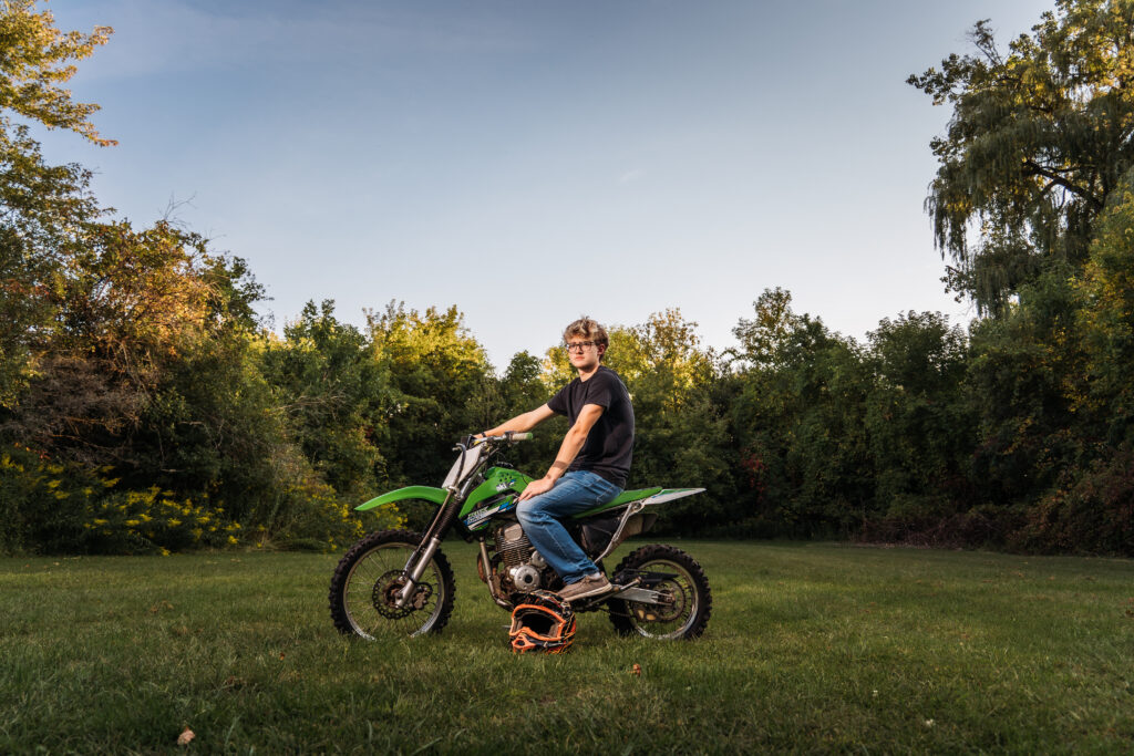 wny senior photographer motocross photographer rochester ny senior photographer buffalo ny photographer newfane ny senior lewiston ny senior wilson ny senior (3)