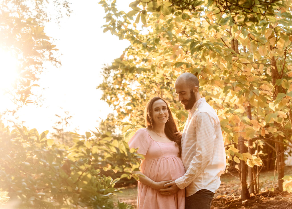 Buffalo, NY maternity Photographer Rochester, NY maternity Photographer WNY maternity Photographer and Finger Lakes Region maternity Photographer Highland Park Rochester NY George Eastman Museum