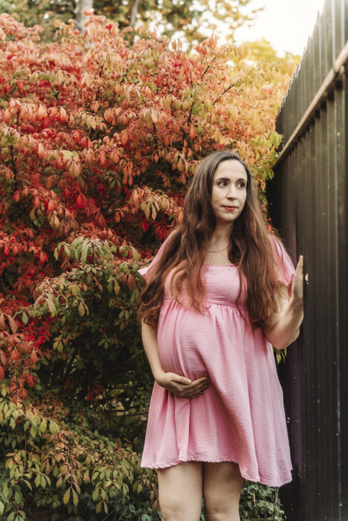 Buffalo, NY maternity Photographer Rochester, NY maternity Photographer WNY maternity Photographer and Finger Lakes Region maternity Photographer Highland Park Rochester NY George Eastman Museum